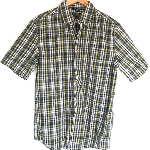 TWO PLAID SHORTSLEEVED BUTTON UP SHIRTS SIZE MEDIUM - Picture 2 of 7